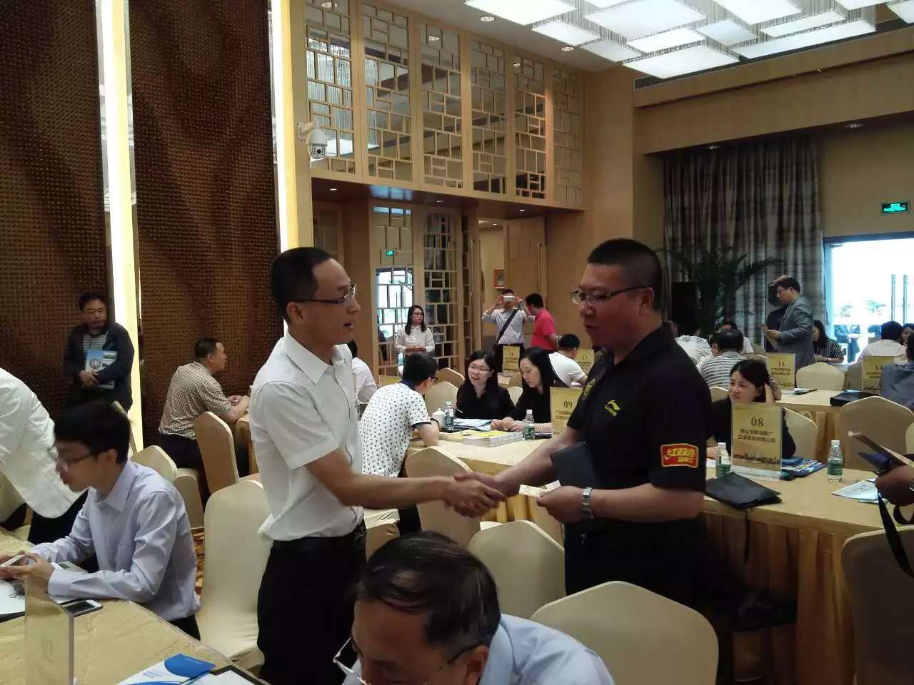 吉林省各大高校、南海區(qū)行政企事業(yè)單位領(lǐng)導(dǎo)蒞臨我司參觀考察